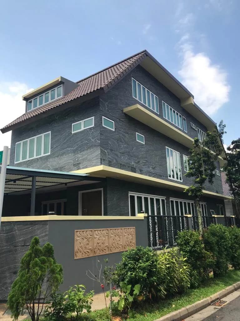Exterior front view of Jalan Gumilang corner terrace house Singapore